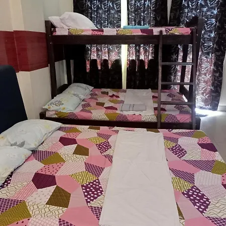 Angel'S Travellers Transit House Apartment